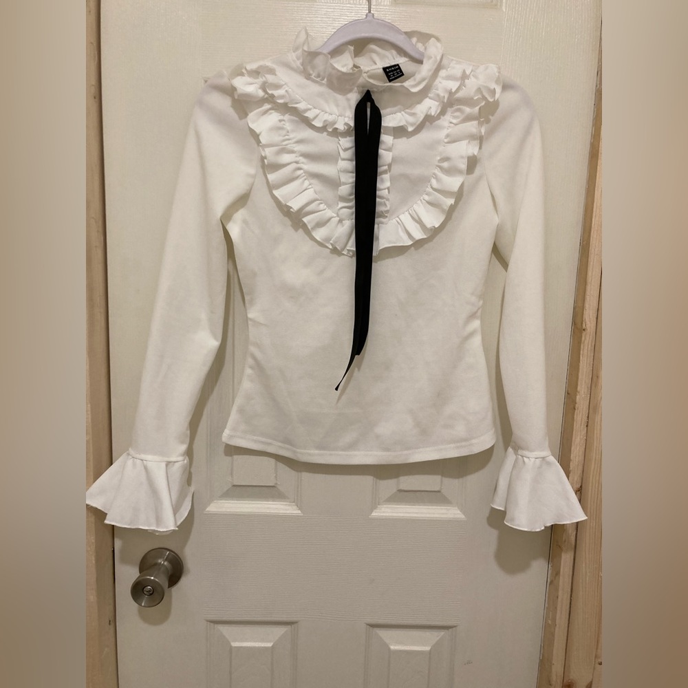 White work top